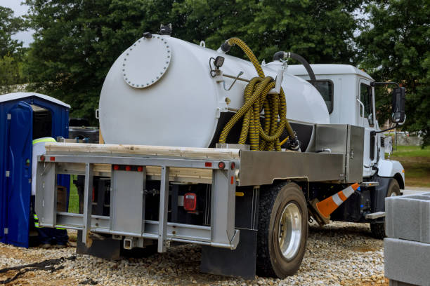 Portable Toilet Options We Offer in Lake City, MN
